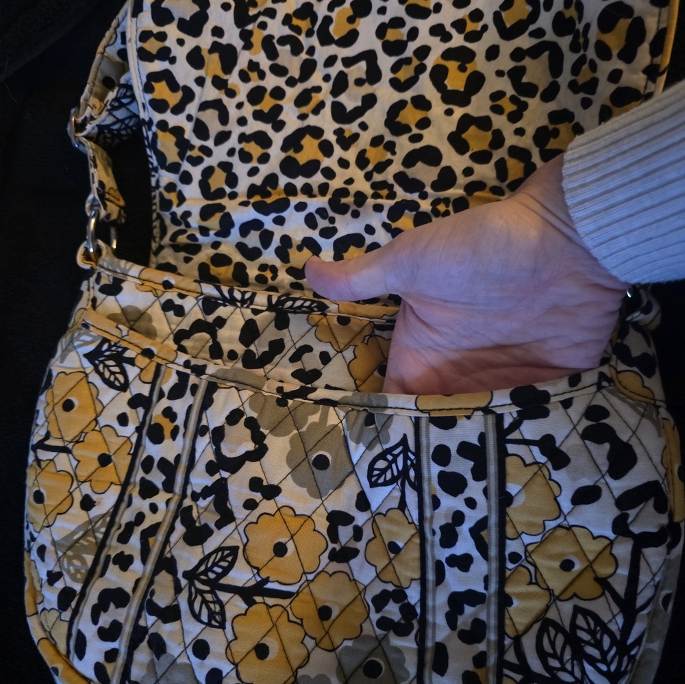 Vera Bradley Go Wild Cross Body Purse - Picture 7 of 13